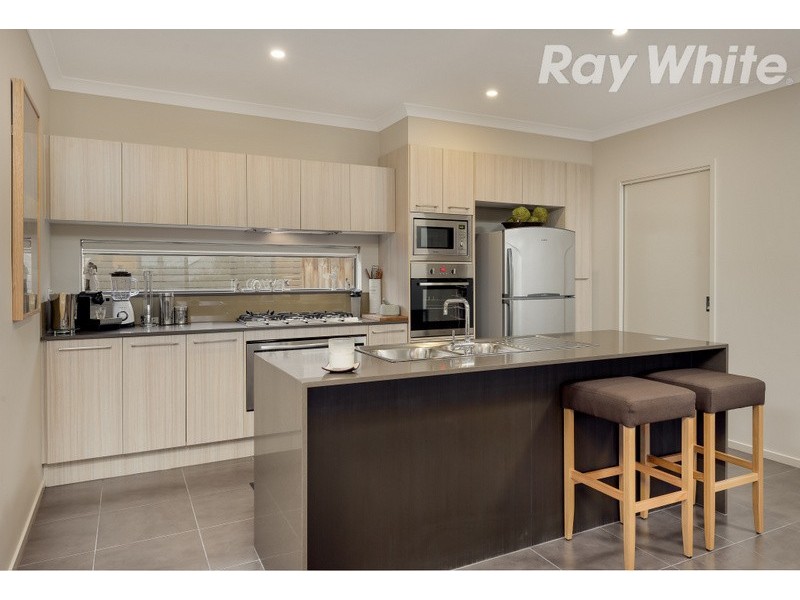 16 Subiaco Road, Wollert VIC 3750