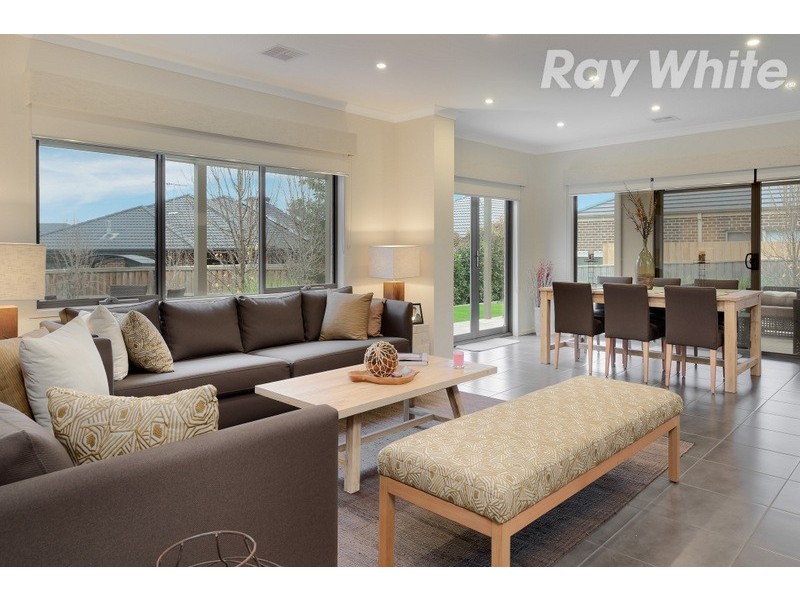 16 Subiaco Road, Wollert VIC 3750