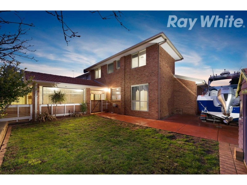 17 Henry Cable Court, Mill Park VIC 3082