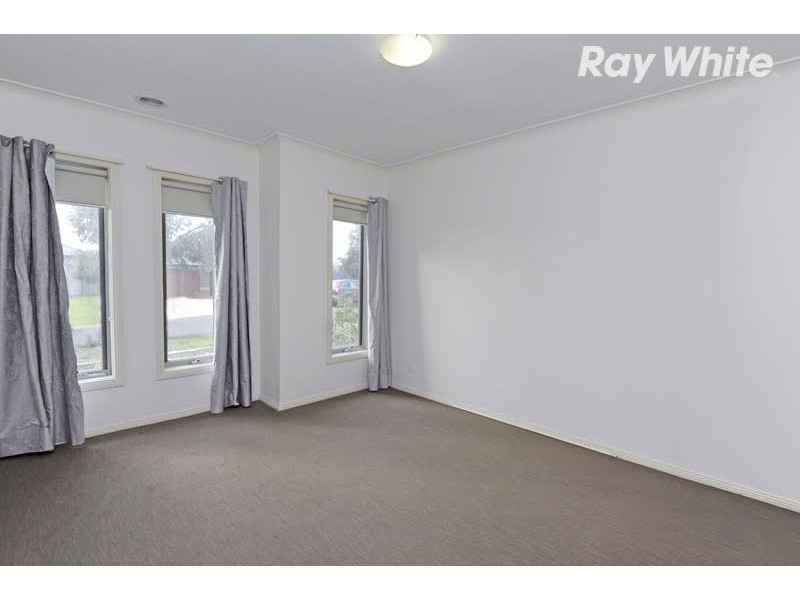 9 Strachan Rise, Mernda VIC 3754