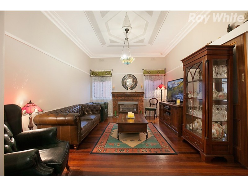 1 Compton Street, Reservoir VIC 3073