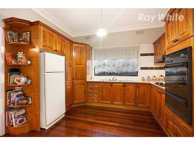 1 Compton Street, Reservoir VIC 3073