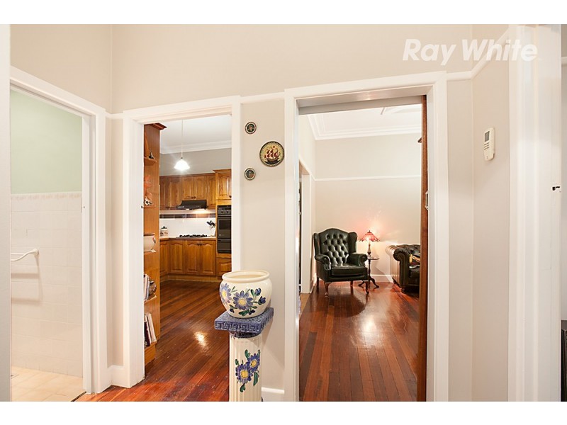 1 Compton Street, Reservoir VIC 3073