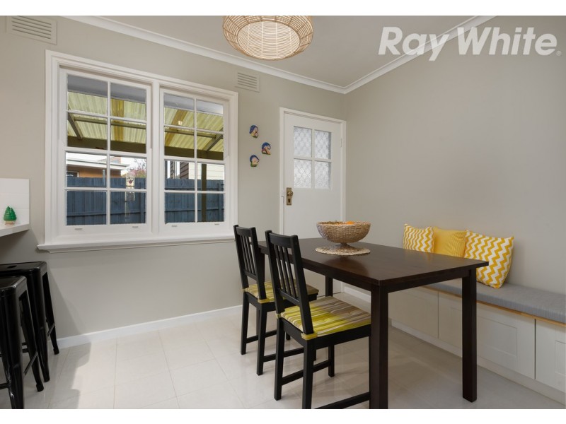 8 Ronald Court, Watsonia North VIC 3087