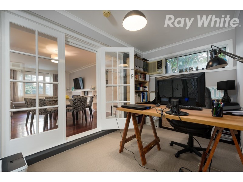 8 Ronald Court, Watsonia North VIC 3087