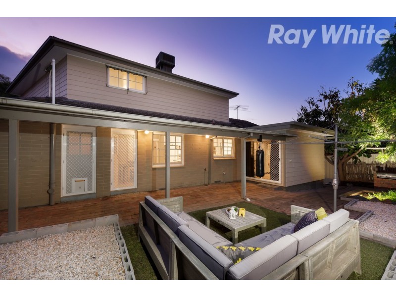 8 Ronald Court, Watsonia North VIC 3087