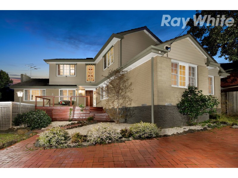 8 Ronald Court, Watsonia North VIC 3087