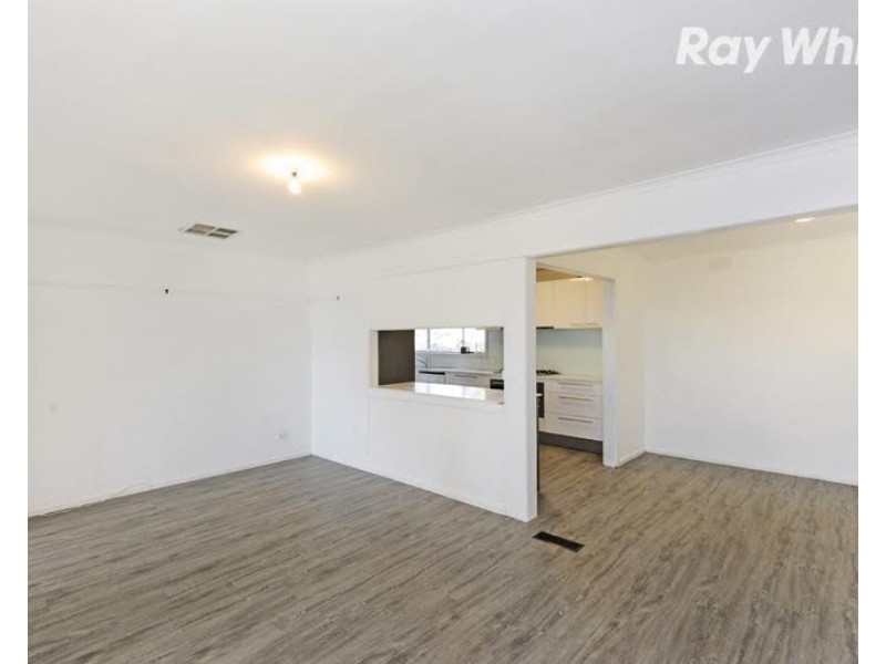43 Glenn Crescent, Bundoora VIC 3083