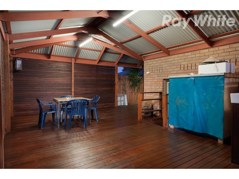 44 Barry Road, Thomastown VIC 3074