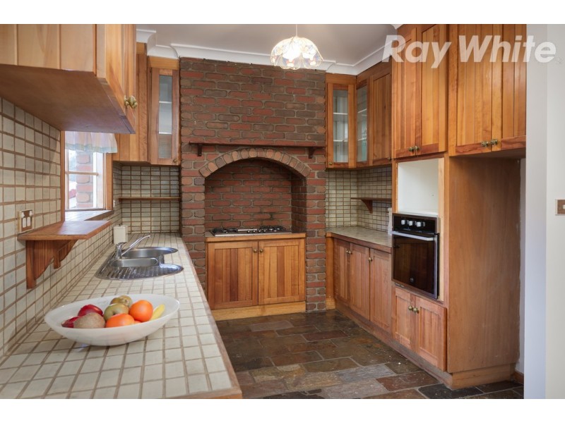 3 Heroic Court, Mill Park VIC 3082