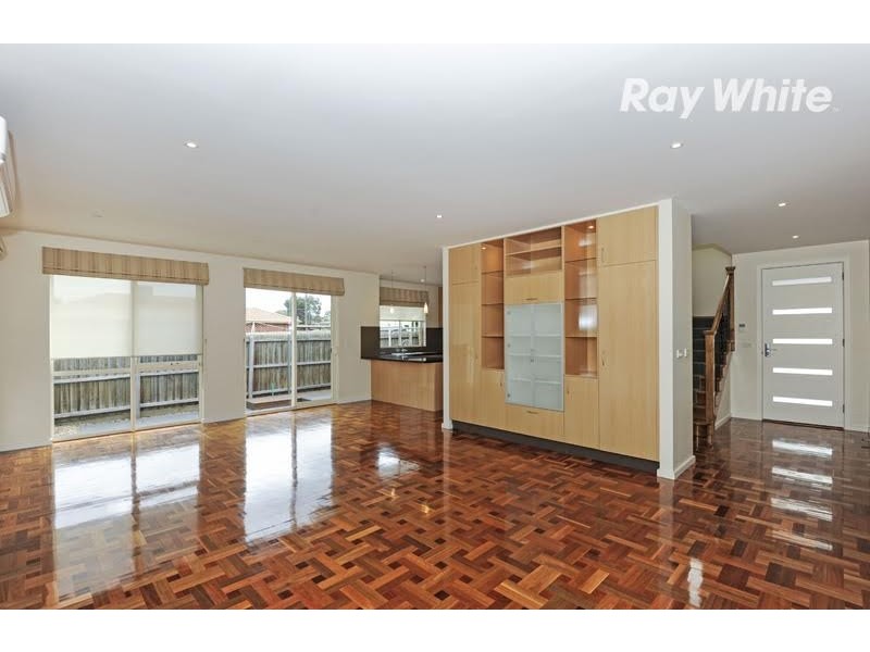 15A Cash Street, Kingsbury VIC 3083