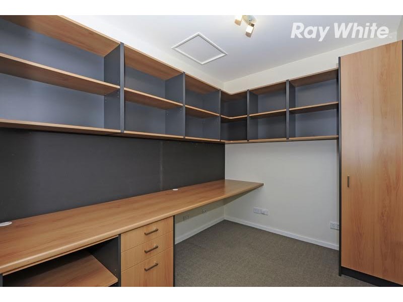 15A Cash Street, Kingsbury VIC 3083