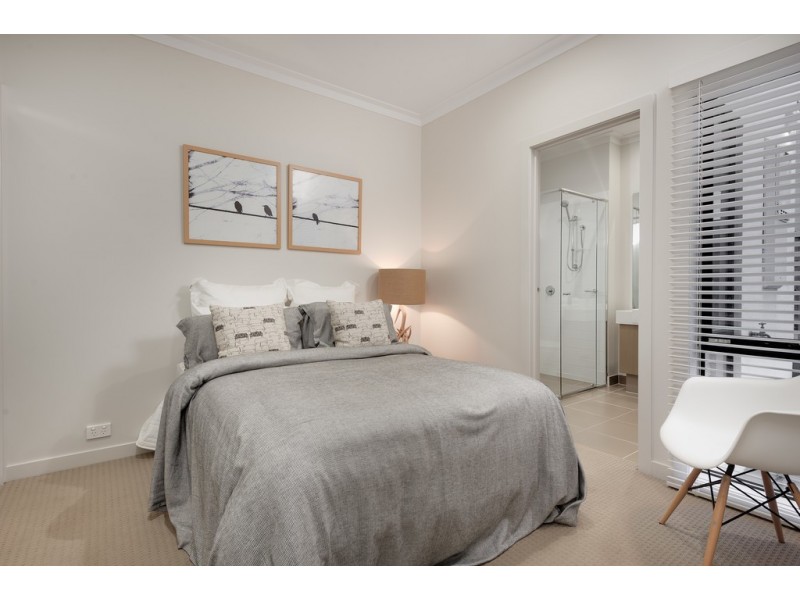 16 Portrait Way, Coburg North VIC 3058