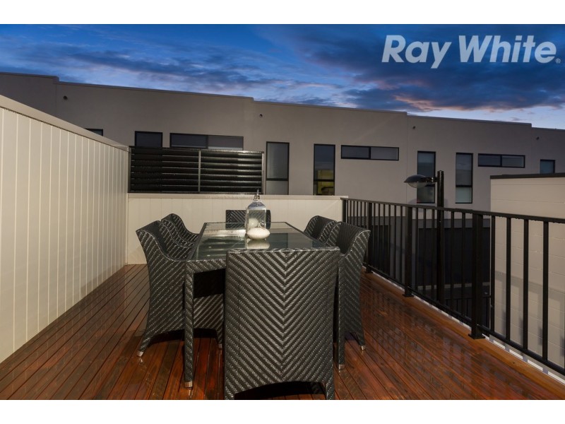 16 Portrait Way, Coburg North VIC 3058