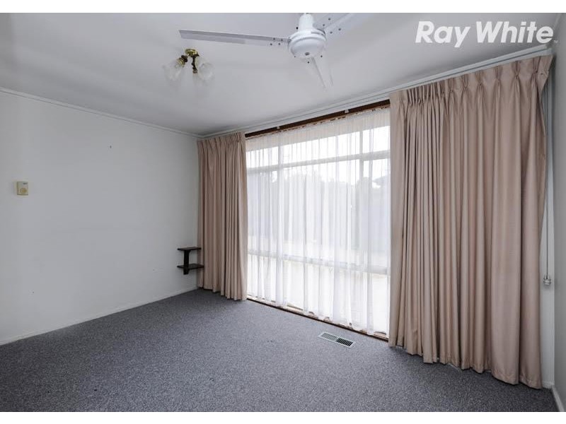 9 Cash Street, Kingsbury VIC 3083