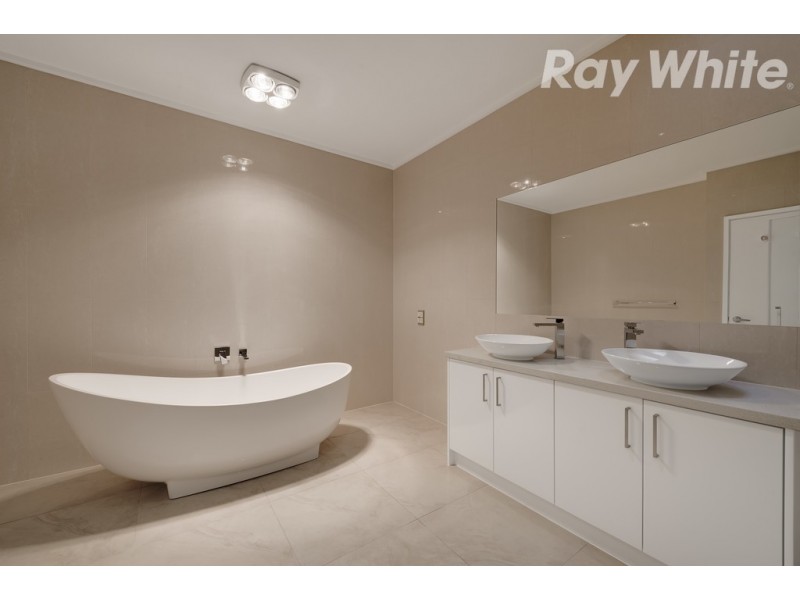 71 Newmans Road, Templestowe VIC 3106