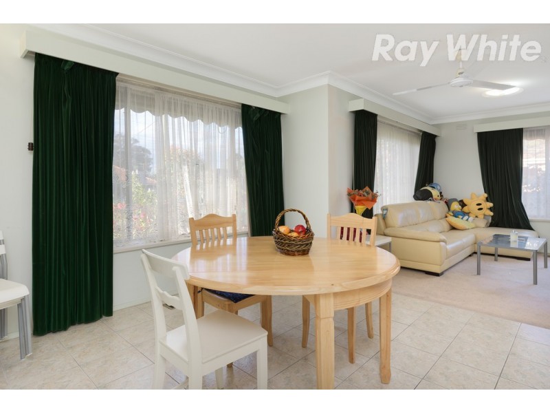 313 Grimshaw Street, Watsonia VIC 3087