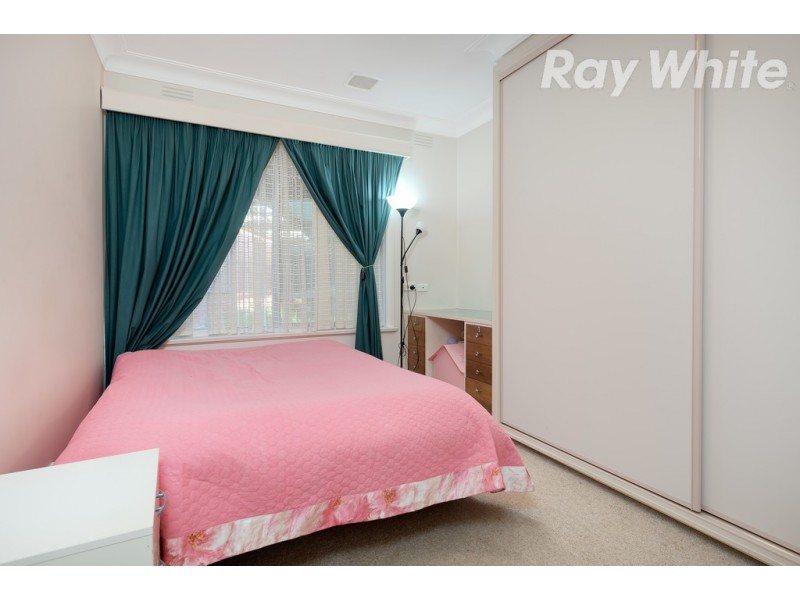 313 Grimshaw Street, Watsonia VIC 3087