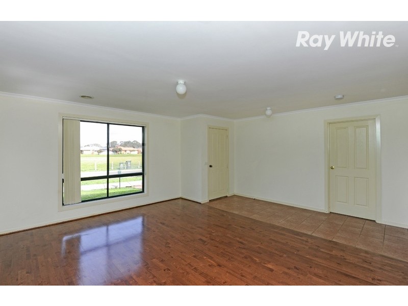 14 Serenity Way, South Morang VIC 3752