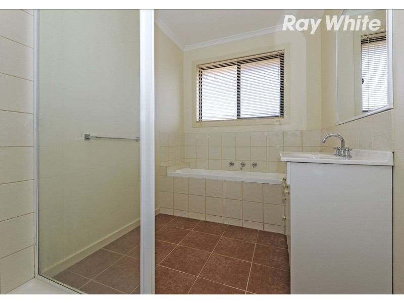 14 Serenity Way, South Morang VIC 3752