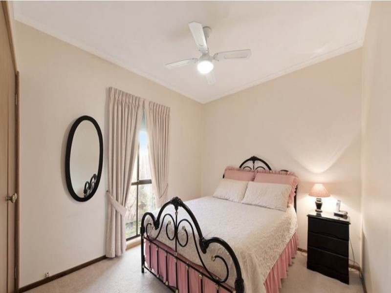 2/37 Greenhills Road, Bundoora VIC 3083