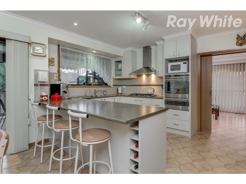15 Ilias Court, Bundoora VIC 3083