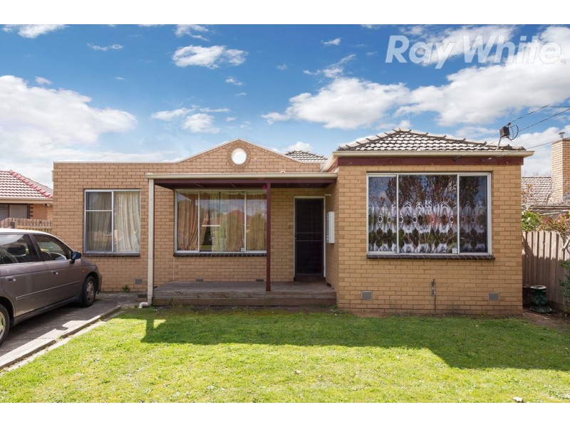 4 Crookston Road, Reservoir VIC 3073