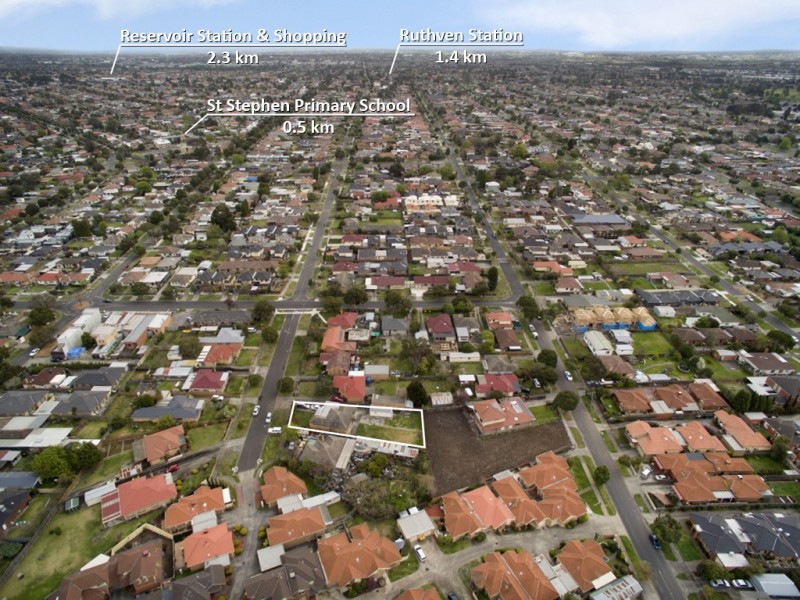 4 Crookston Road, Reservoir VIC 3073