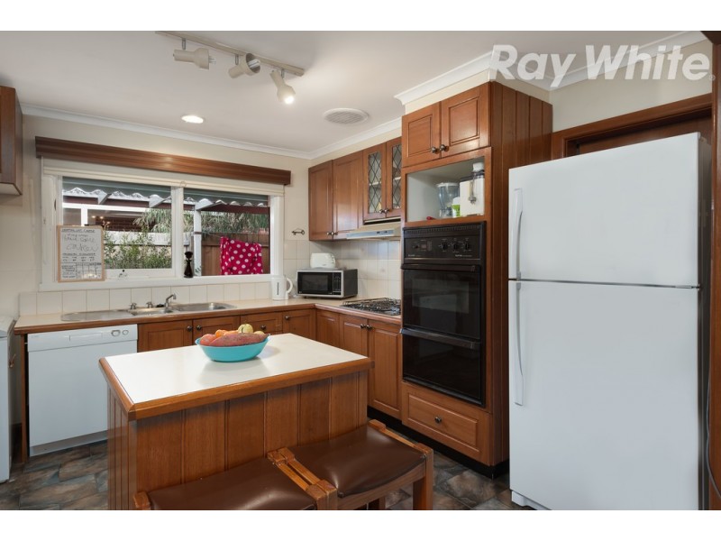 42 Ladd Street, Watsonia VIC 3087