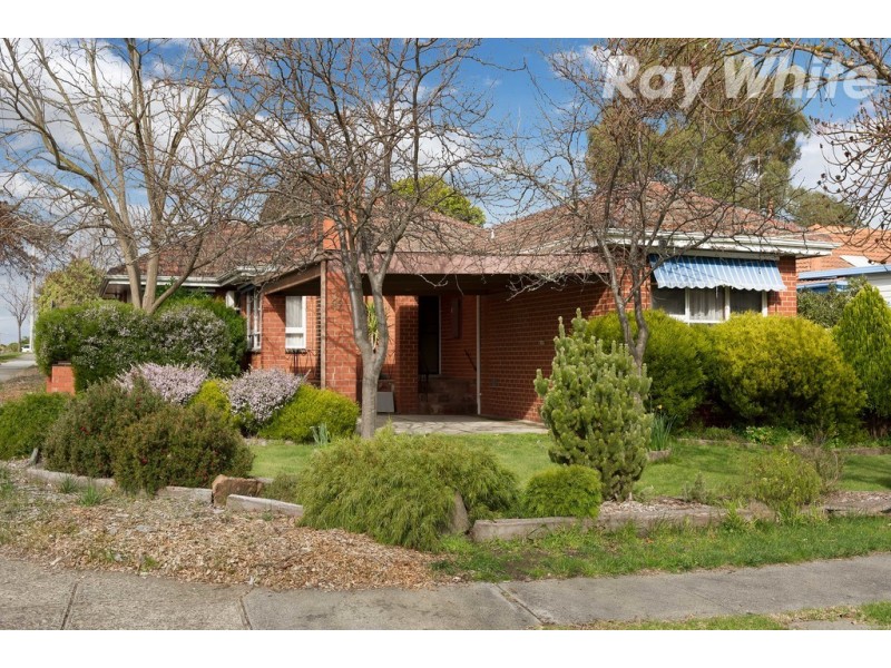 42 Ladd Street, Watsonia VIC 3087