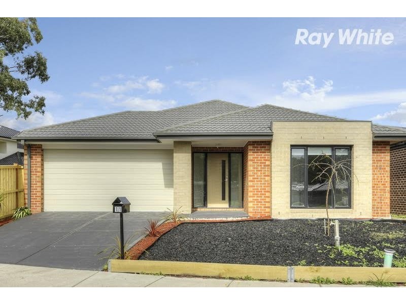 11 Ferngully Crescent, South Morang VIC 3752