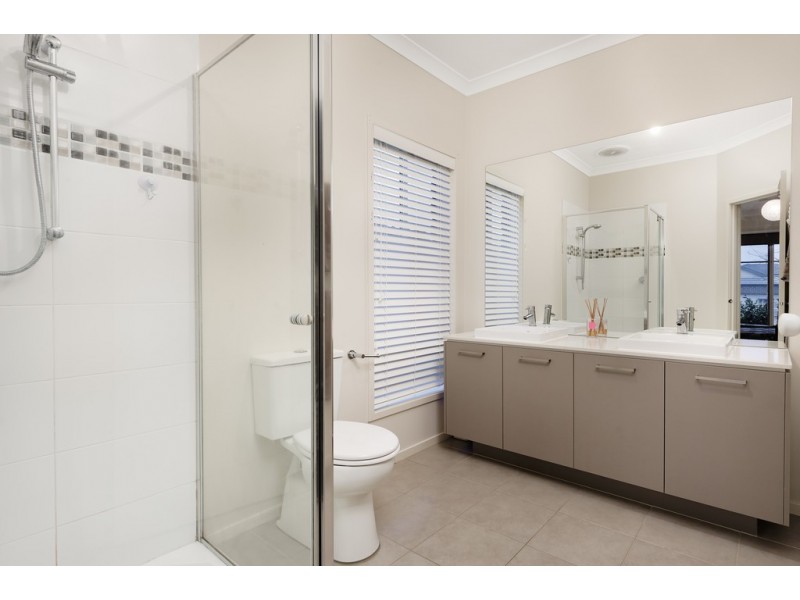 3 Kalatha Street, South Morang VIC 3752