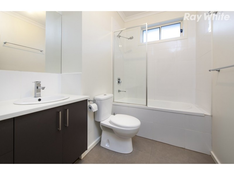 25 Ash Street, Lalor VIC 3075