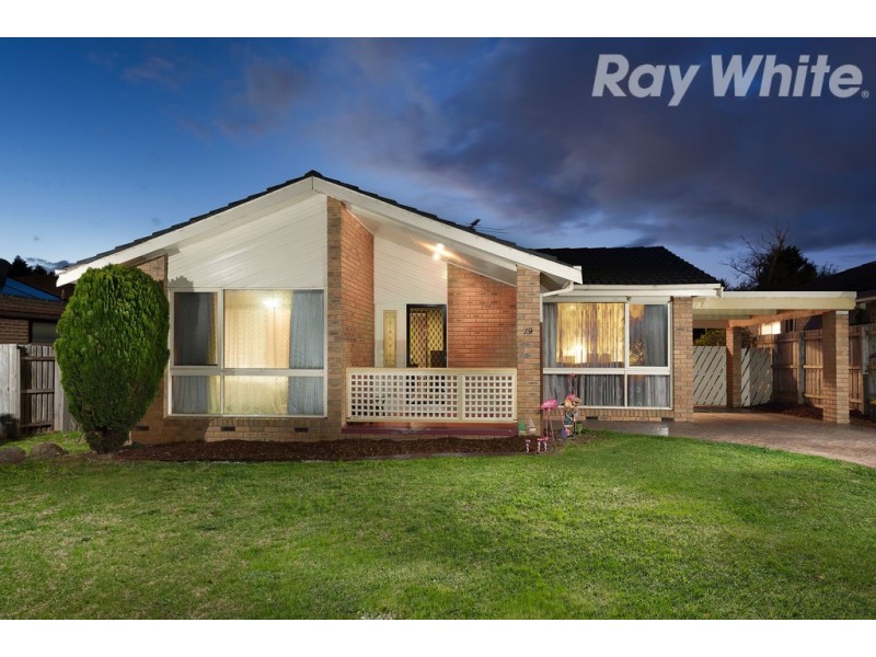 19 Wenden Road, Mill Park VIC 3082