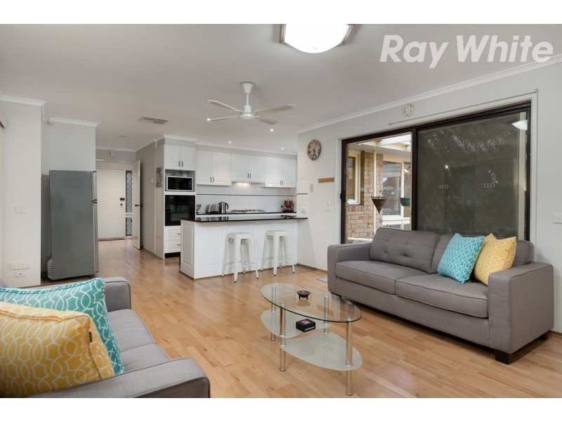 1 Nagle Court, Mill Park VIC 3082