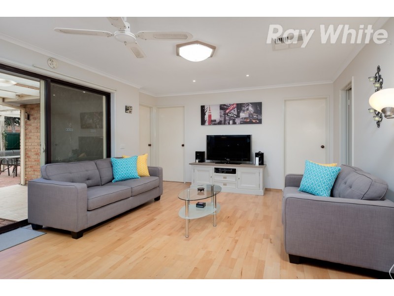 1 Nagle Court, Mill Park VIC 3082