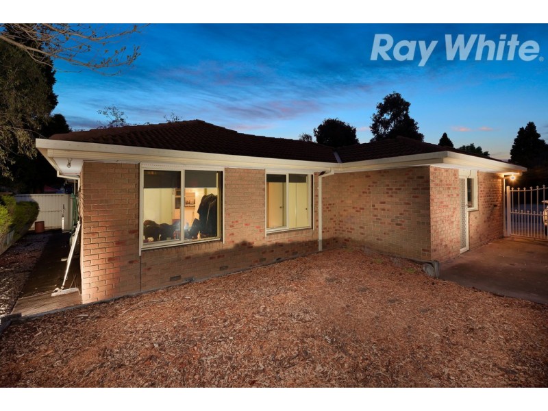 1 Nagle Court, Mill Park VIC 3082