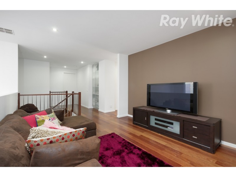 6 Lookout Rise, South Morang VIC 3752