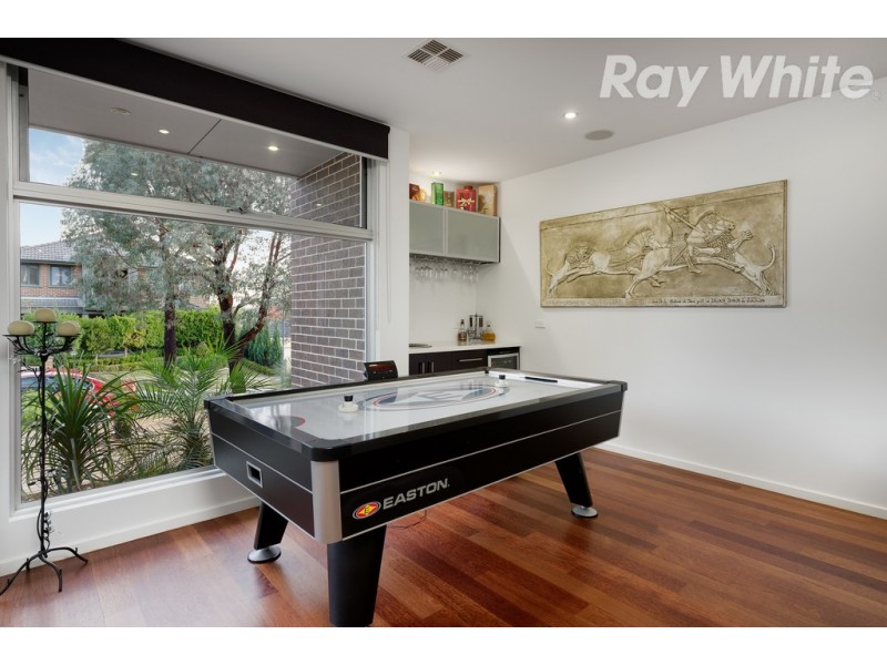 6 Lookout Rise, South Morang VIC 3752