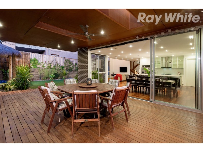 6 Lookout Rise, South Morang VIC 3752