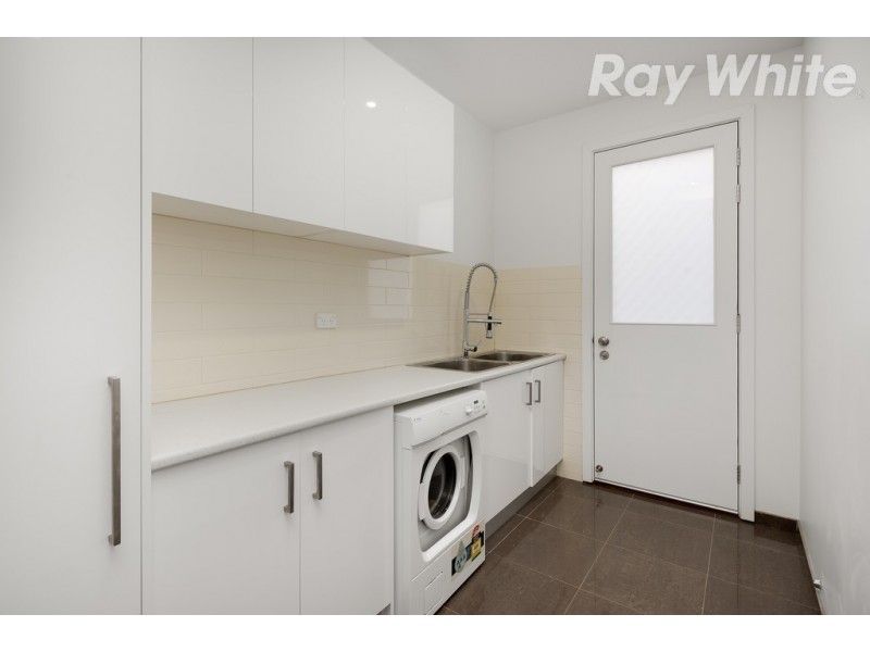 6 Lookout Rise, South Morang VIC 3752