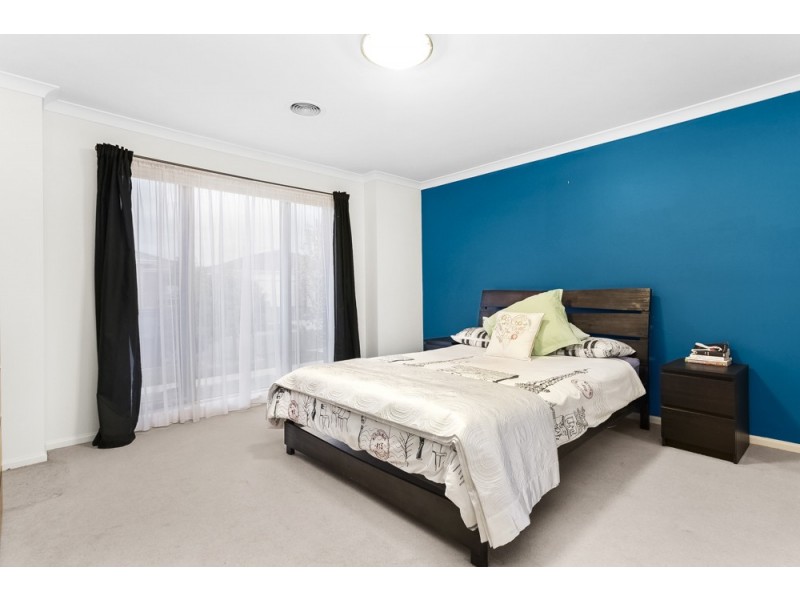 10 Cortona Grange, Mernda VIC 3754