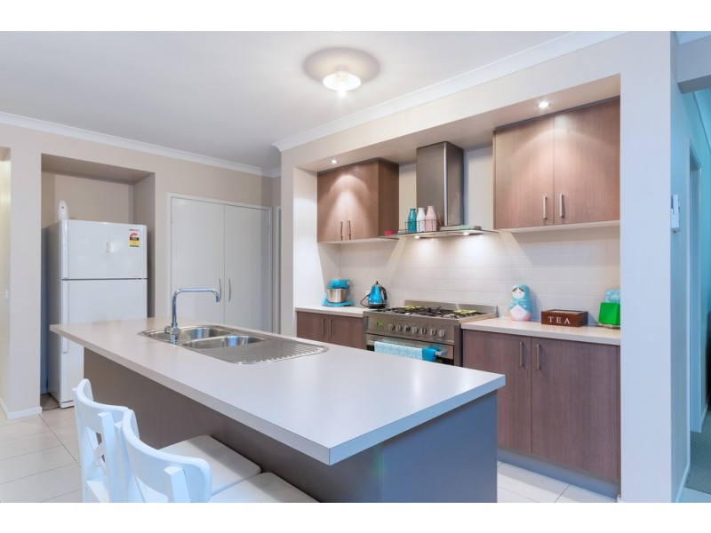5 Wildflower Grove, Mernda VIC 3754