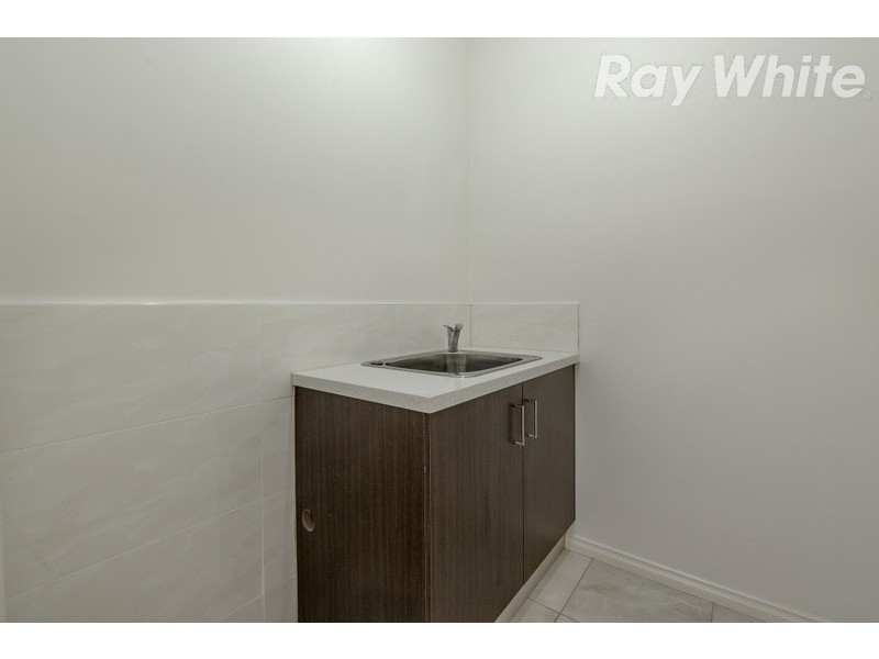 3/7 Pinetree Crescent, Lalor VIC 3075