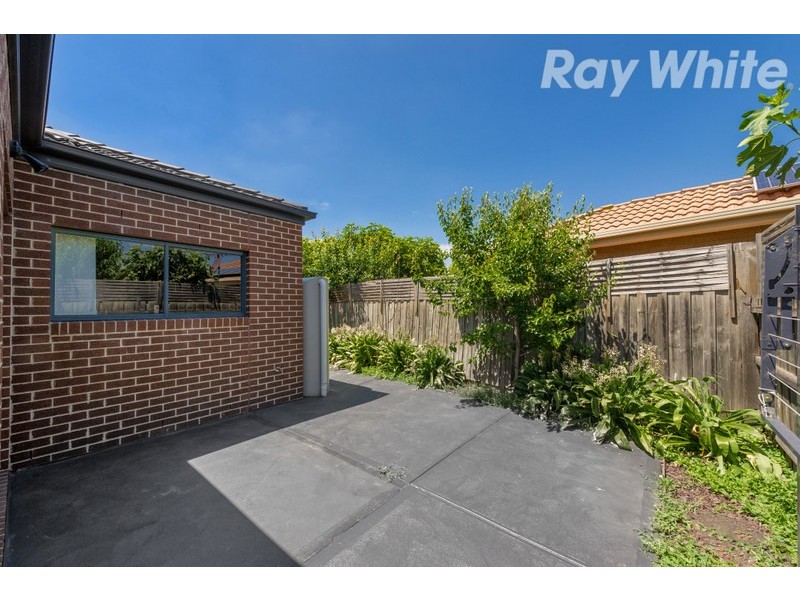 3/7 Pinetree Crescent, Lalor VIC 3075