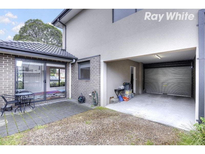 1/147 Purinuan Road, Reservoir VIC 3073