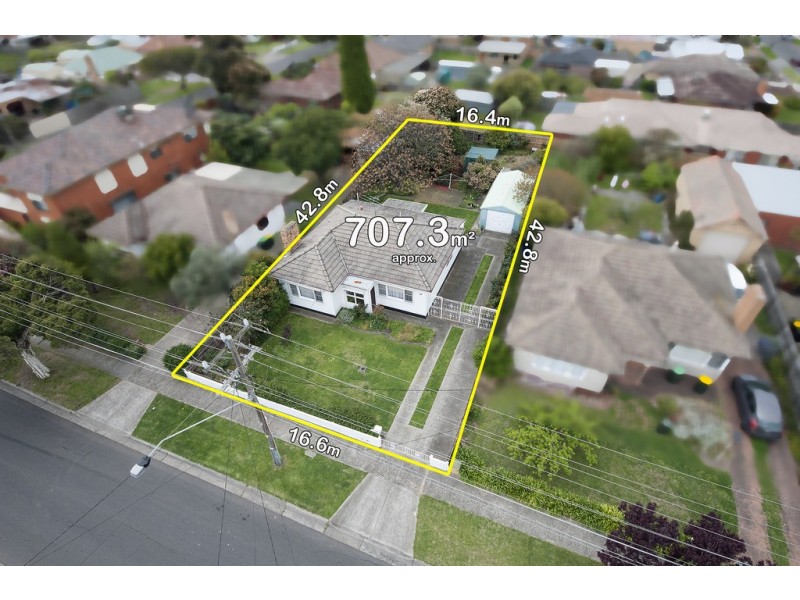 62 Mount View Road, Thomastown VIC 3074