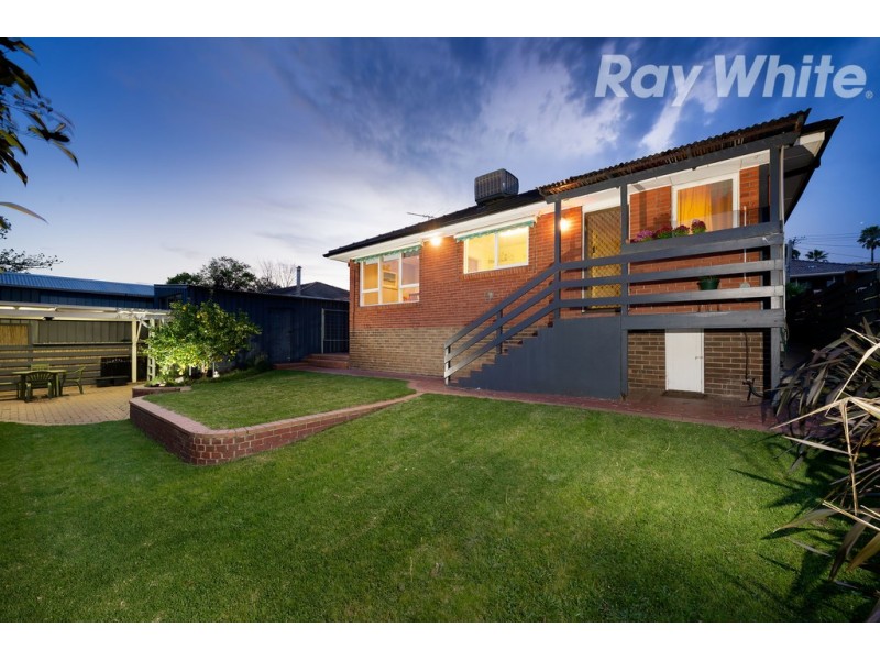6 Carolyn Crescent, Bundoora VIC 3083