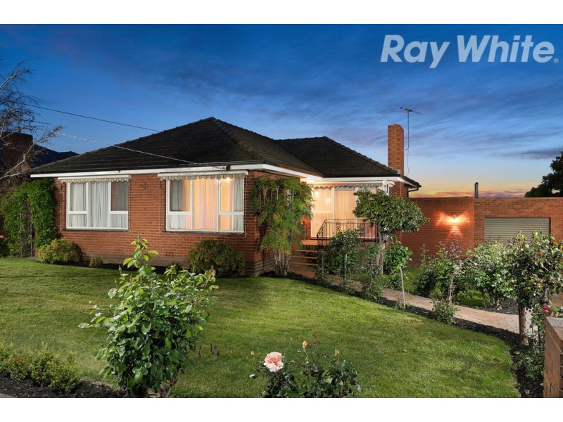 6 Carolyn Crescent, Bundoora VIC 3083