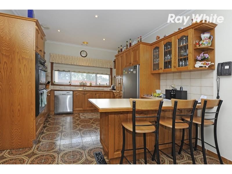 60 Lawley Avenue, Reservoir VIC 3073